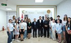 14 ÜLKEDEN GELEN YUNUS EMRE ENSTİTÜSÜ ÖĞRENCİLERİNDEN VALİ ABDULLAH KÖKLÜ'YE ZİYARET